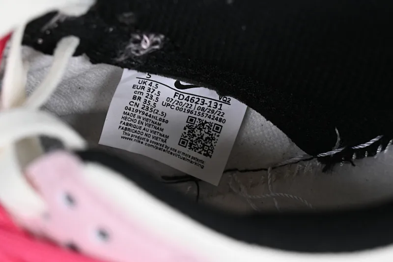 All Categories Nk SB Dunk Series Nk SB Dunk Low Low-top sneakers Nk Dunk Low "Multi Color" Vibrant three hooks Customized version of deconstructed strap casual sneakers FD4623-131